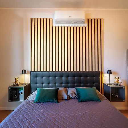 Guesthost - Garden Апартаменти Бергамо