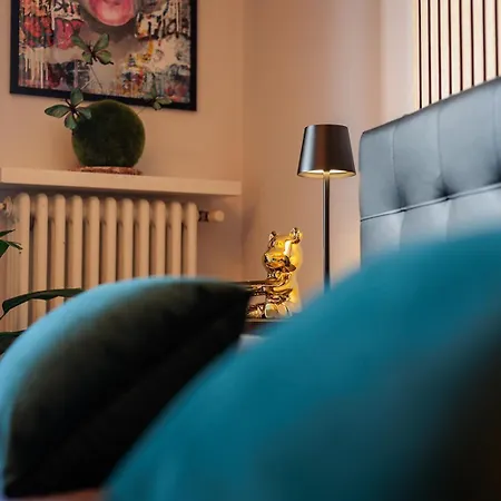 Guesthost - Garden *