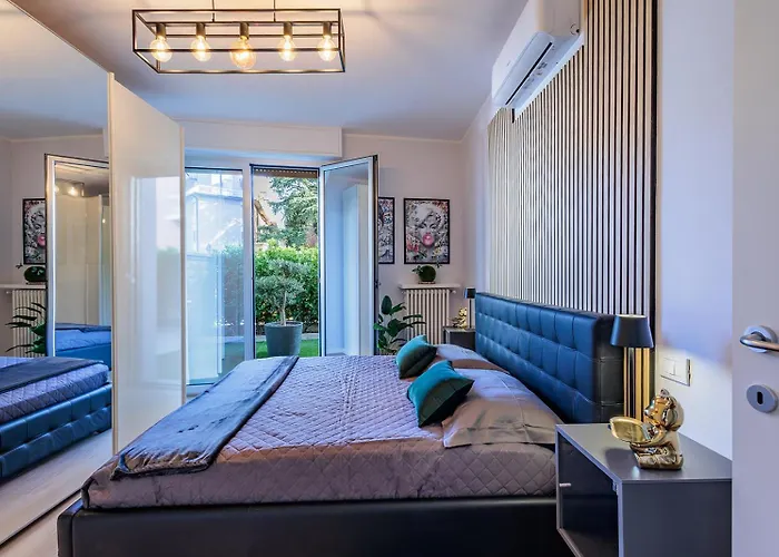 Guesthost - Garden *